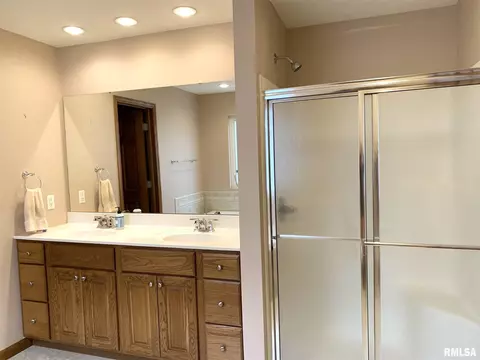 3517 Carnoustie Dr, Springfield, IL 62712 photo 22