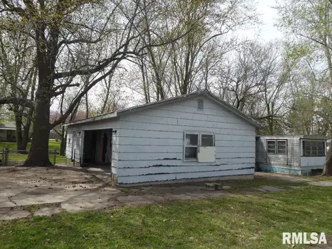 215 Ebony St, Thayer, IL 62689 photo 17