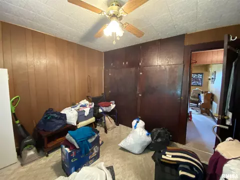 93 East St, Saint Augustine, IL 61474 photo 10