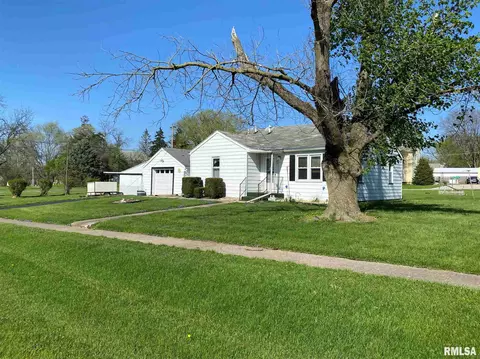 93 East St, Saint Augustine, IL 61474 photo 2