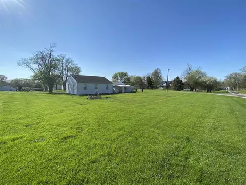 93 East St, Saint Augustine, IL 61474 photo 23