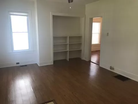 1038 N Rutledge St, Springfield, IL 62702 photo 6