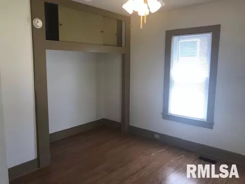 1038 N Rutledge St, Springfield, IL 62702 photo 17