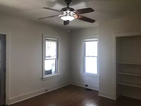 1038 N Rutledge St, Springfield, IL 62702 photo 4