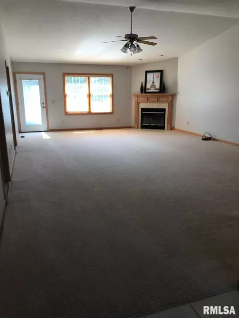 7107 Preston Dr, Springfield, IL 62711 photo 8