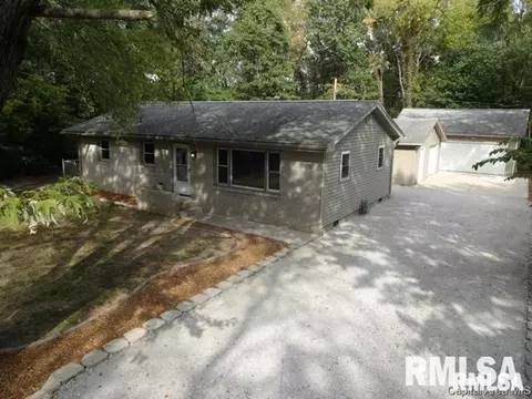 3348 Neptune Ave, Springfield, IL 62707 photo 2