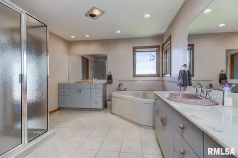 19 Fairview Ln, Springfield, IL 62711 photo 34