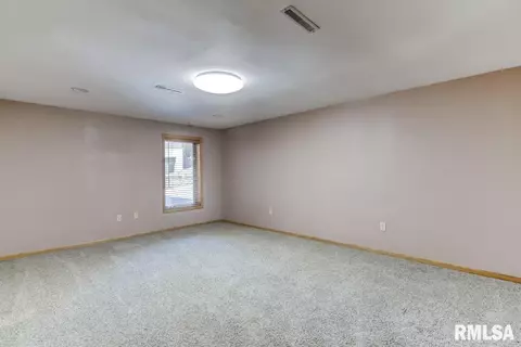 19 Fairview Ln, Springfield, IL 62711 photo 42