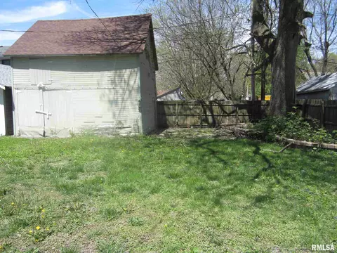 1117 W Edwards St, Springfield, IL 62704 photo 28