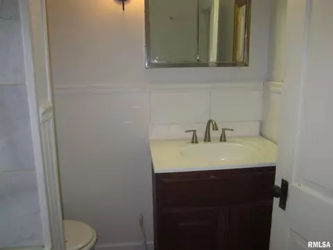 1117 W Edwards St, Springfield, IL 62704 photo 24