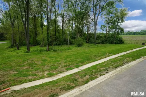 601 Rock River Rd, Springfield, IL 62711 photo 2