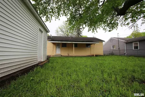 1729 Schrader Ave, Springfield, IL 62702 photo 23
