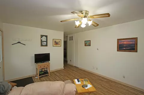 1729 Schrader Ave, Springfield, IL 62702 photo 5
