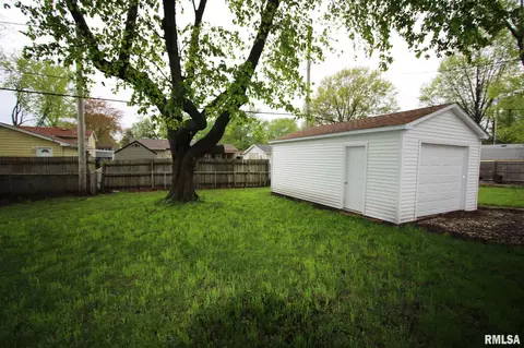 1729 Schrader Ave, Springfield, IL 62702 photo 25