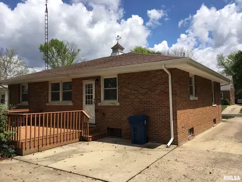 2131 N 6th St, Springfield, IL 62702 photo 7