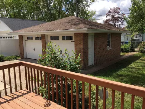 2131 N 6th St, Springfield, IL 62702 photo 9