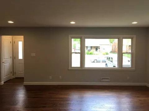 2131 N 6th St, Springfield, IL 62702 photo 12
