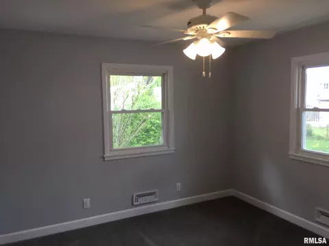 2131 N 6th St, Springfield, IL 62702 photo 41