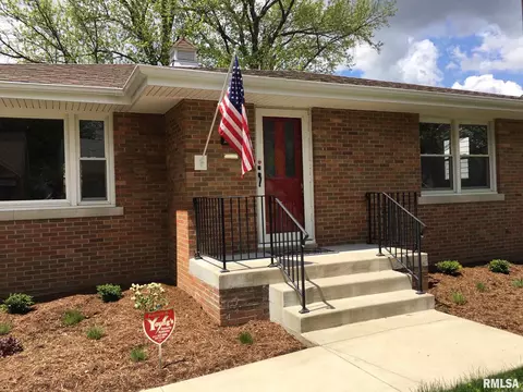 2131 N 6th St, Springfield, IL 62702 photo 2