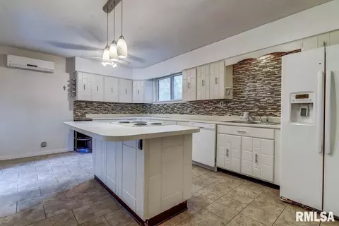 7 Archer Ave, Springfield, IL 62704 photo 11