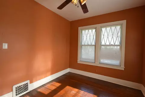 929 S Walnut St, Springfield, IL 62704 photo 15