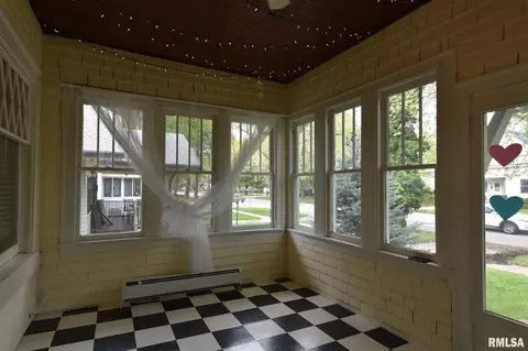 929 S Walnut St, Springfield, IL 62704 photo 27