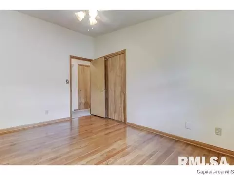 2208 Fairway Dr, Springfield, IL 62704 photo 9