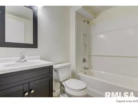 2208 Fairway Dr, Springfield, IL 62704 photo 25