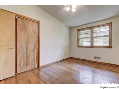 2208 Fairway Dr, Springfield, IL 62704 photo 11