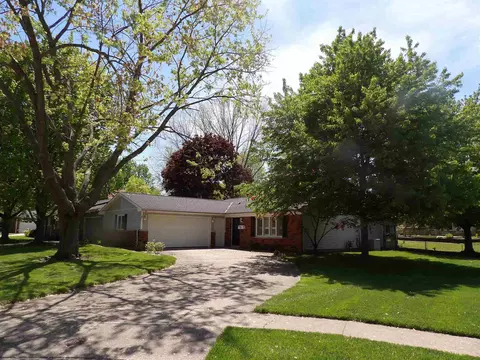 266 Stutely Ln, Springfield, IL 62704 photo 1