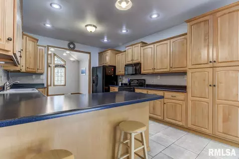 105 Walnut Glen Dr, Springfield, IL 62707 photo 13