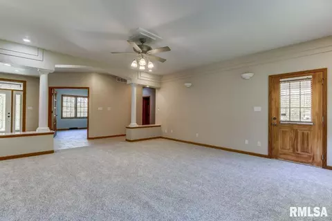 105 Walnut Glen Dr, Springfield, IL 62707 photo 8