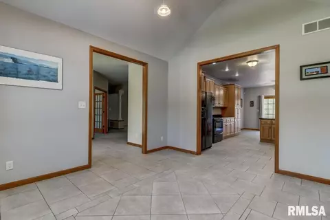 105 Walnut Glen Dr, Springfield, IL 62707 photo 17