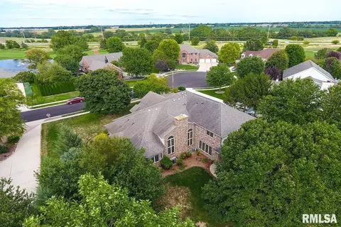5209 Eagle Ridge Dr, Springfield, IL 62711 photo 2