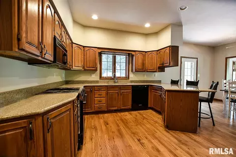 5209 Eagle Ridge Dr, Springfield, IL 62711 photo 10