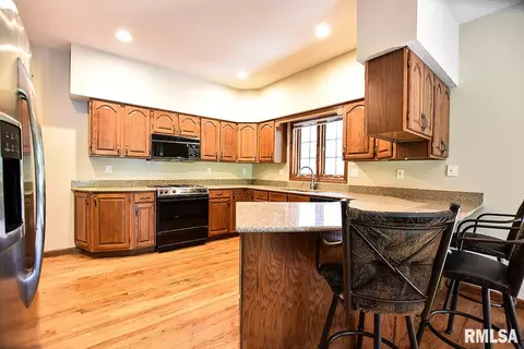 5209 Eagle Ridge Dr, Springfield, IL 62711 photo 12