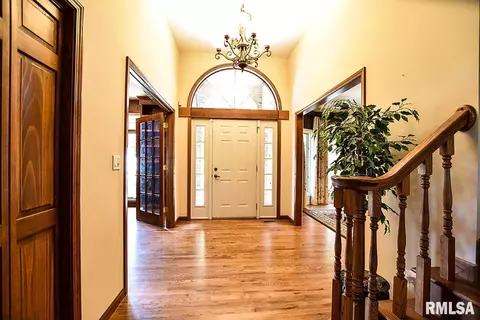 5209 Eagle Ridge Dr, Springfield, IL 62711 photo 3