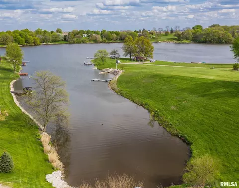 508 Cardinal Ln, Avon, IL 61415 photo 2