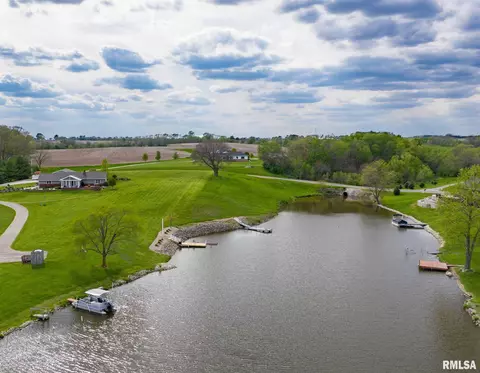 508 Cardinal Ln, Avon, IL 61415 photo 3
