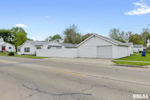 2000 N 21st, Springfield, IL 62702 photo 9