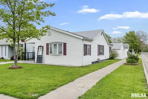 2000 N 21st, Springfield, IL 62702 photo 2