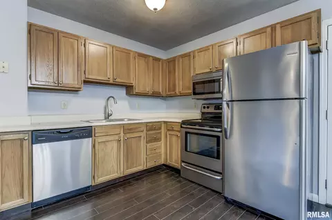 801 Helene St, Springfield, IL 62702 photo 16