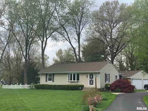 2 Circle Dr, Springfield, IL 62703 photo 1