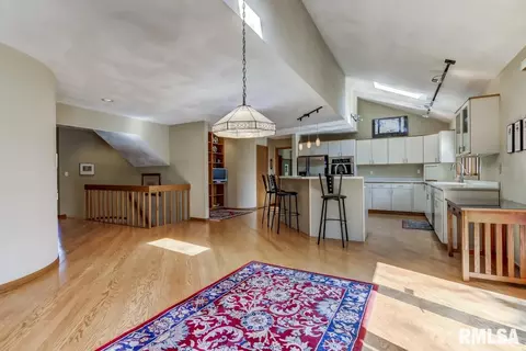 512 Appomattox Dr, Springfield, IL 62711 photo 22