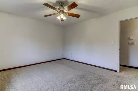 79 Drawbridge Rd, Springfield, IL 62704 photo 13