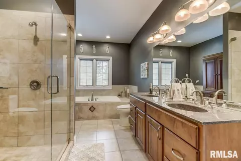 200 Bourbon St, Springfield, IL 62707 photo 19