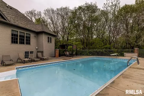 200 Bourbon St, Springfield, IL 62707 photo 40
