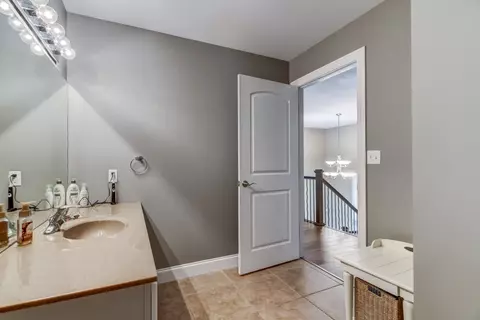 200 Bourbon St, Springfield, IL 62707 photo 34