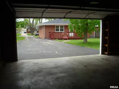 1704 N 23rd St, Springfield, IL 62702 photo 28