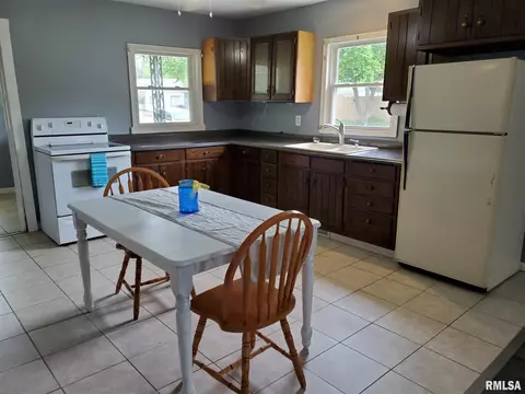 2300 E Keys Ave, Springfield, IL 62702 photo 12